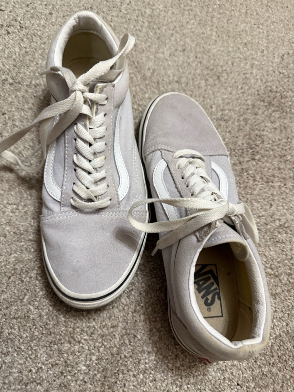 Vans Low Top Sneakers in Cream and White